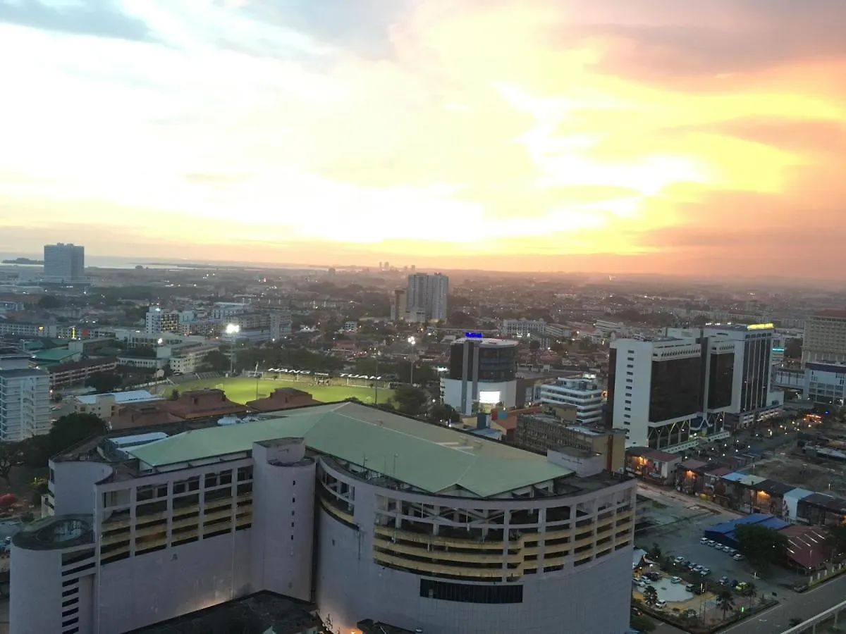 Luxury 3Br Penthouse I The Shore Hotel & Residence I Seaview I Poolview I 6-9Pax 豪华3房顶层公寓 Malacca 0*,  Malaysia