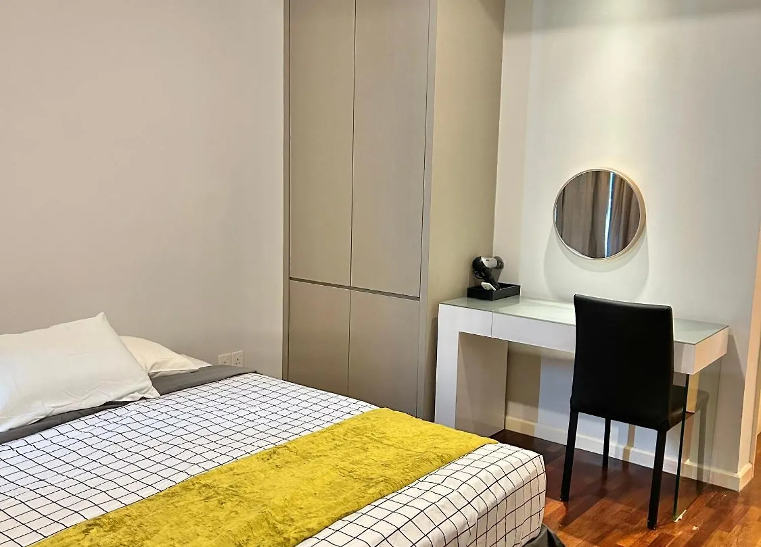 Luxury 3Br Penthouse I The Shore Hotel & Residence I Seaview I Poolview I 6-9Pax 豪华3房顶层公寓 Malacca 0*,  Malaysia