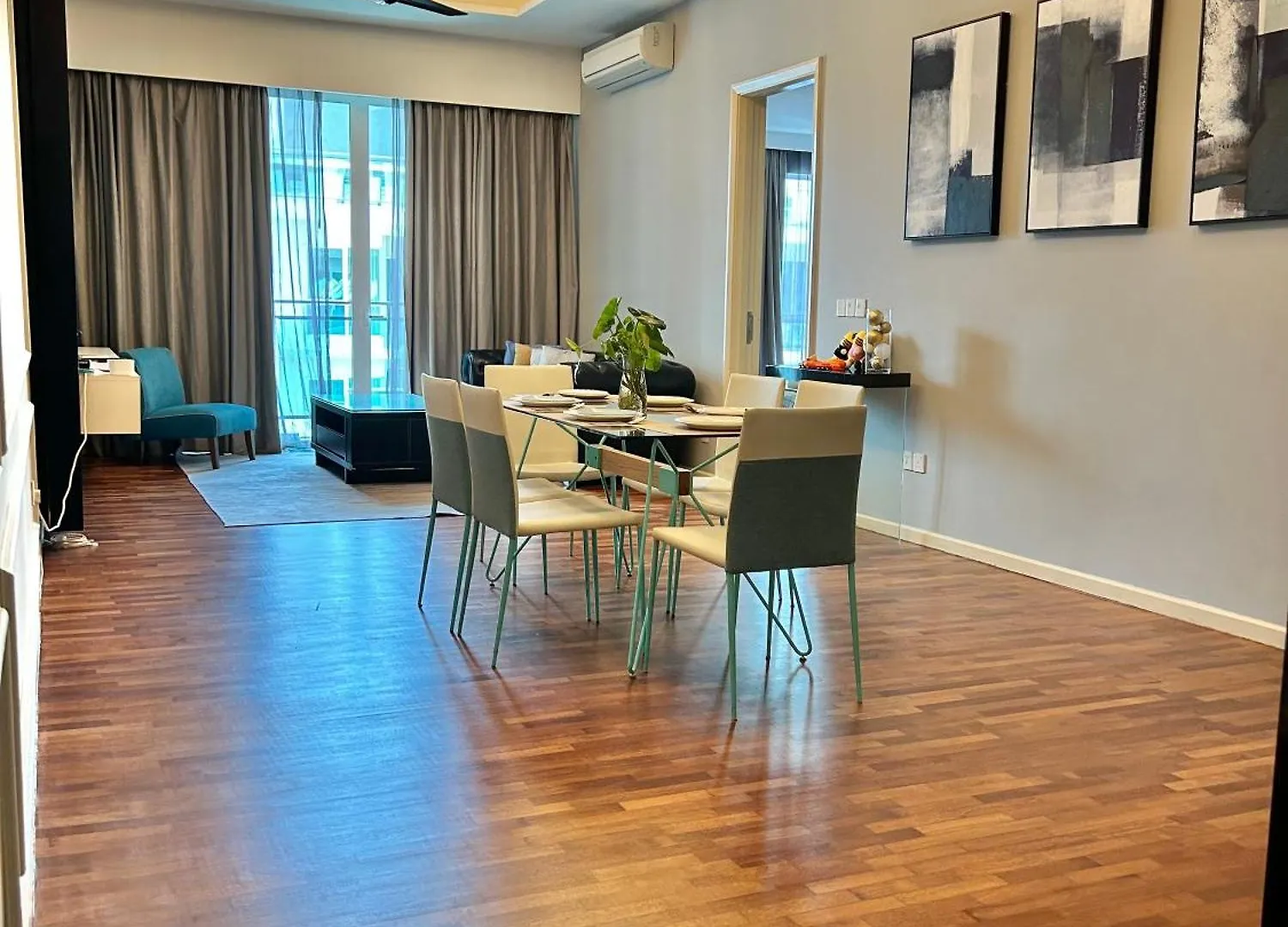 Apartment Luxury 3Br Penthouse I The Shore Hotel & Residence I Seaview I Poolview I 6-9Pax 豪华3房顶层公寓 Malacca