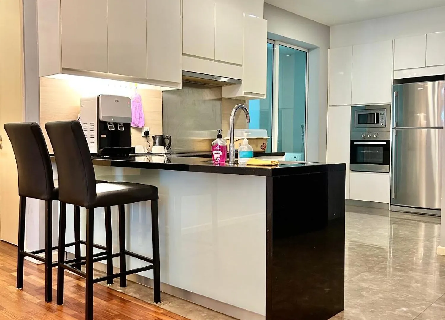 Luxury 3Br Penthouse I The Shore Hotel & Residence I Seaview I Poolview I 6-9Pax 豪华3房顶层公寓 Malacca