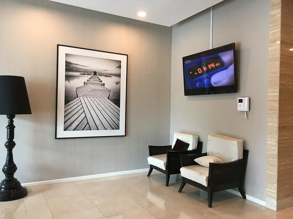 דירה Malacca Luxury 3Br Penthouse I The Shore Hotel & Residence I Seaview I Poolview I 6-9Pax 豪华3房顶层公寓 מלזיה